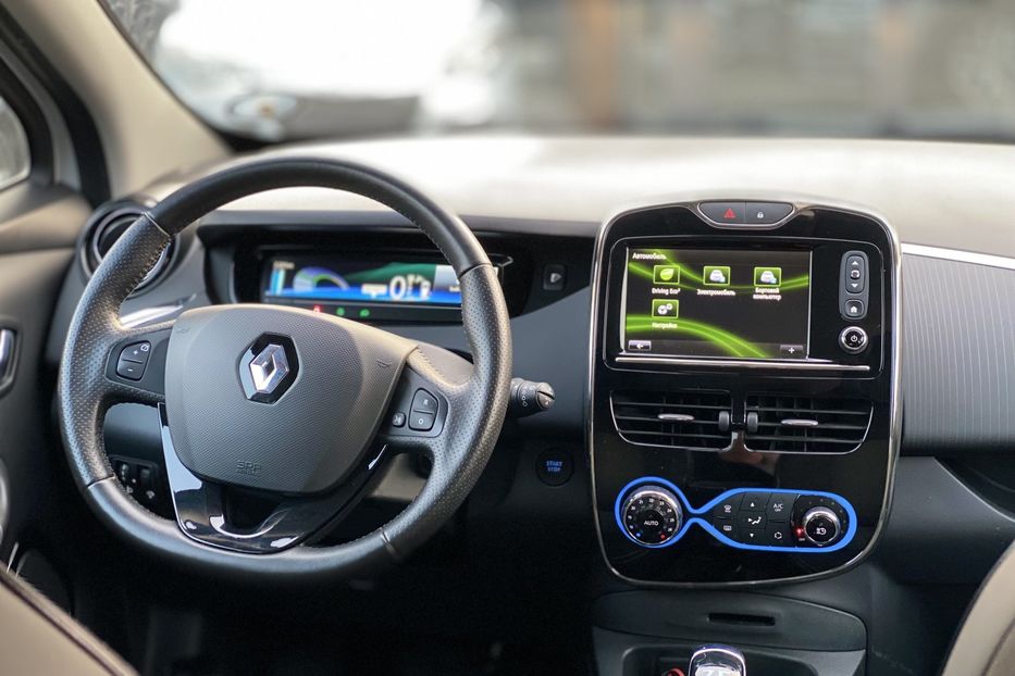 Продам Renault Zoe 2018 года в Луцке