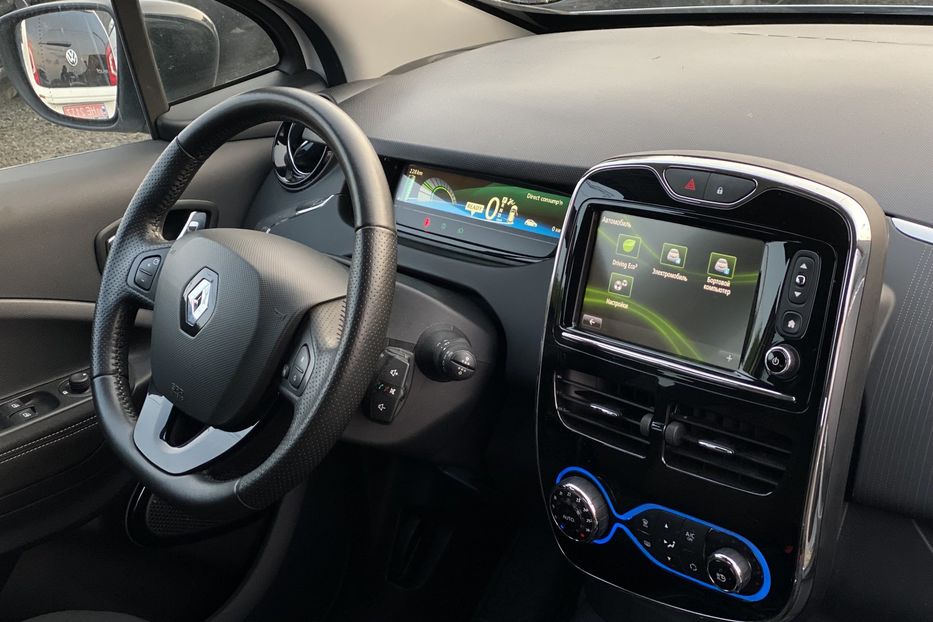 Продам Renault Zoe 2018 года в Луцке