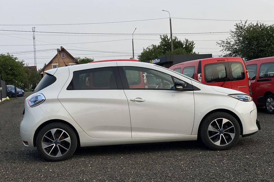 Продам Renault Zoe 2018 года в Луцке