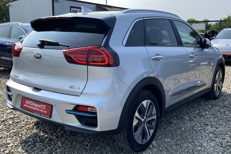 Продам Kia Niro 64kWhМакс.комплектаціяPrestige 2021 года в Львове