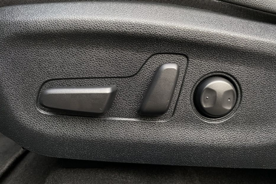 Продам Kia Niro 64kWhМакс.комплектаціяPrestige 2021 года в Львове