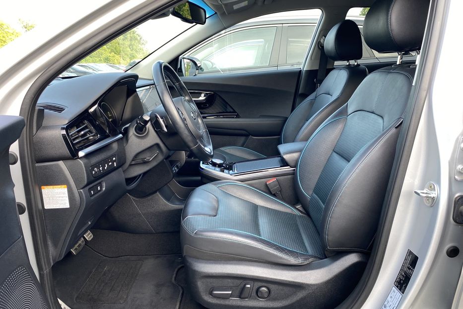 Продам Kia Niro 64kWhМакс.комплектаціяPrestige 2021 года в Львове