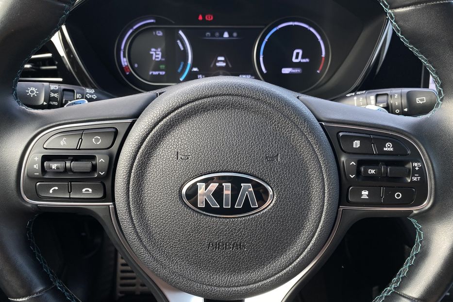 Продам Kia Niro 64kWhМакс.комплектаціяPrestige 2021 года в Львове