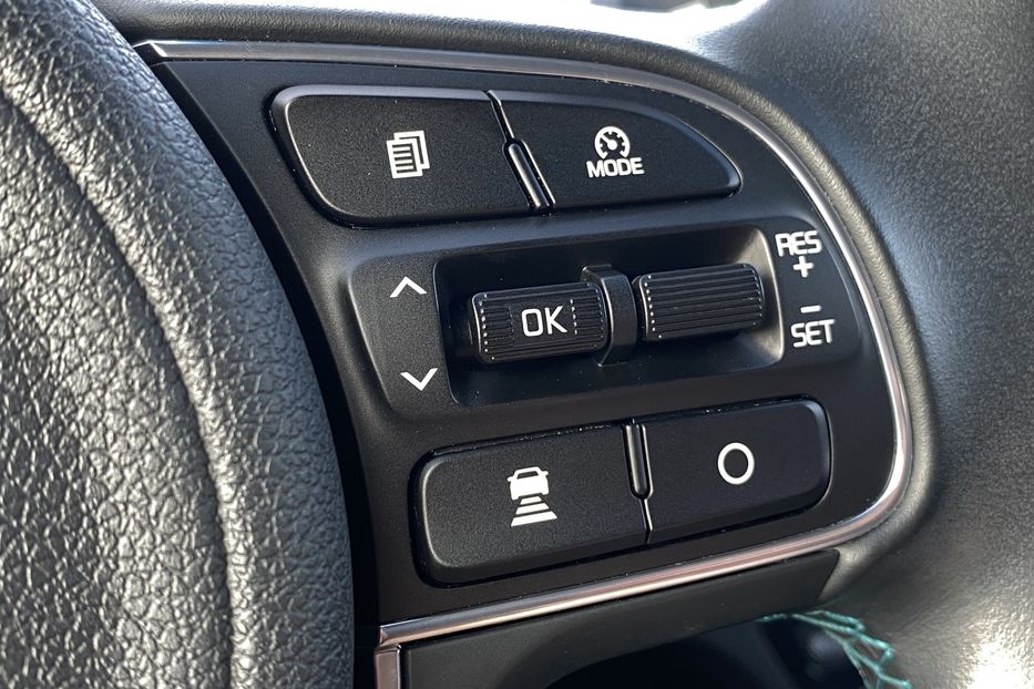 Продам Kia Niro 64kWhМакс.комплектаціяPrestige 2021 года в Львове