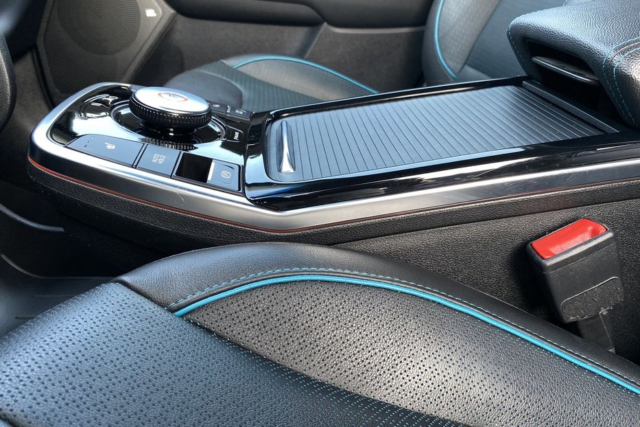 Продам Kia Niro 64kWhМакс.комплектаціяPrestige 2021 года в Львове