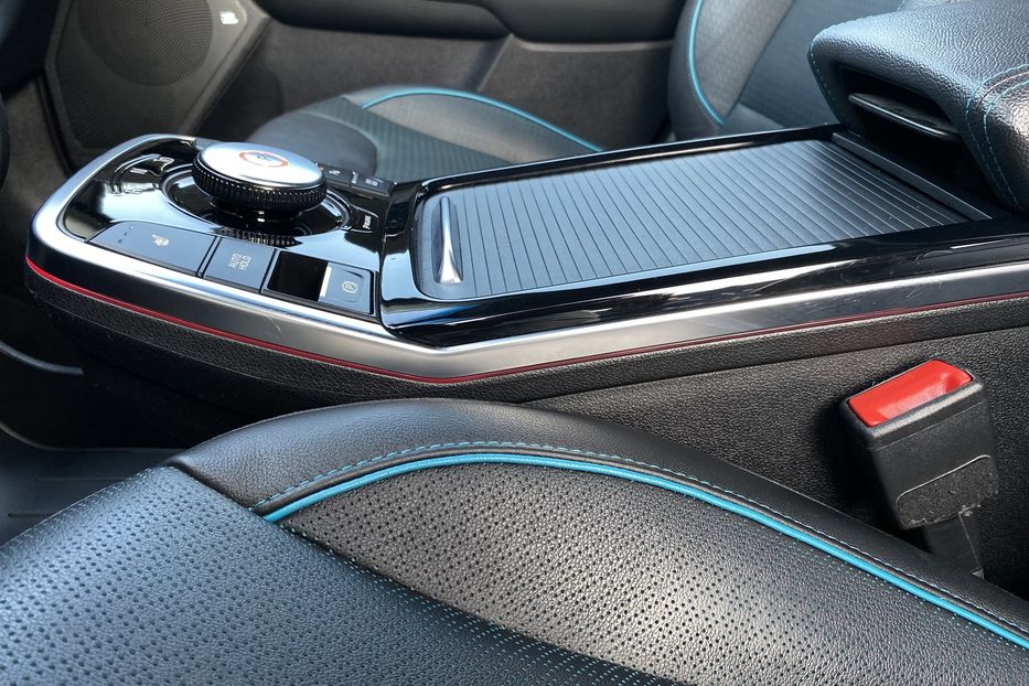 Продам Kia Niro 64kWhМакс.комплектаціяPrestige 2021 года в Львове