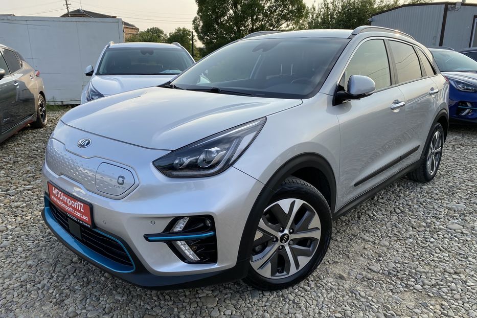 Продам Kia Niro 64 kWh Макс. комплектація 2021 года в Львове