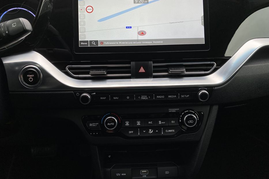 Продам Kia Niro 64 kWh Макс. комплектація 2021 года в Львове
