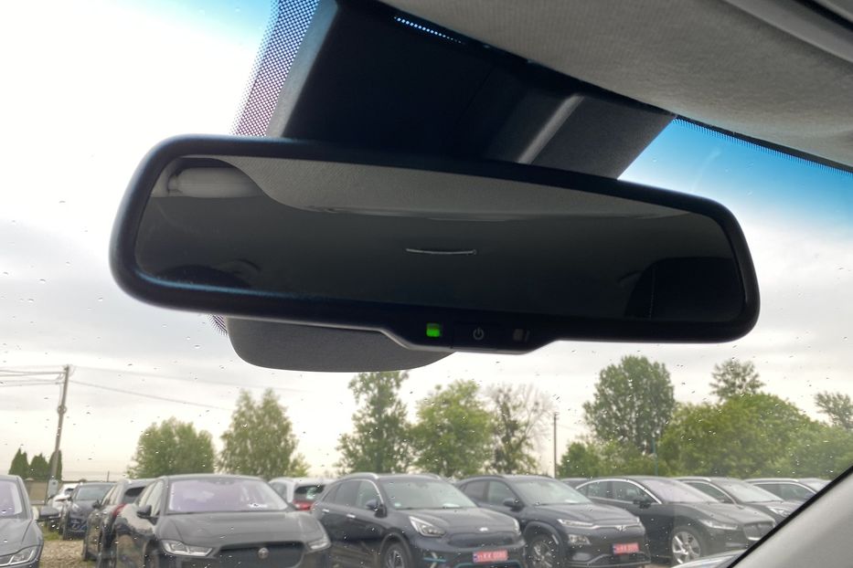 Продам Kia Niro 64 kWh Макс. комплектація 2021 года в Львове