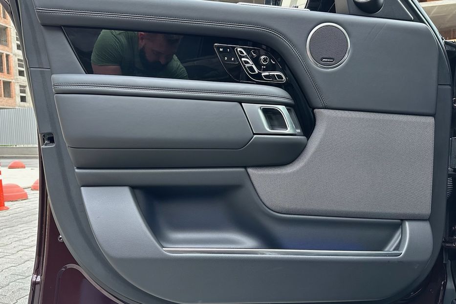 Продам Land Rover Range Rover AUTOBIOGRAPHY  2018 года в Киеве