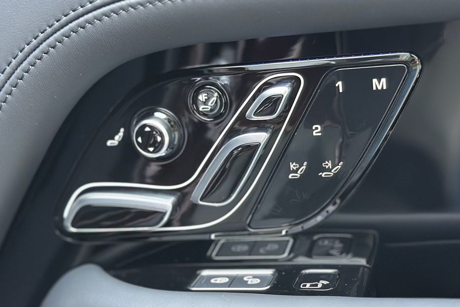 Продам Land Rover Range Rover AUTOBIOGRAPHY  2018 года в Киеве