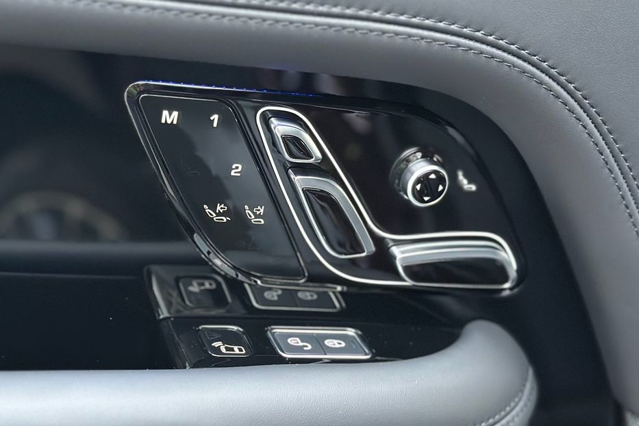 Продам Land Rover Range Rover AUTOBIOGRAPHY  2018 года в Киеве