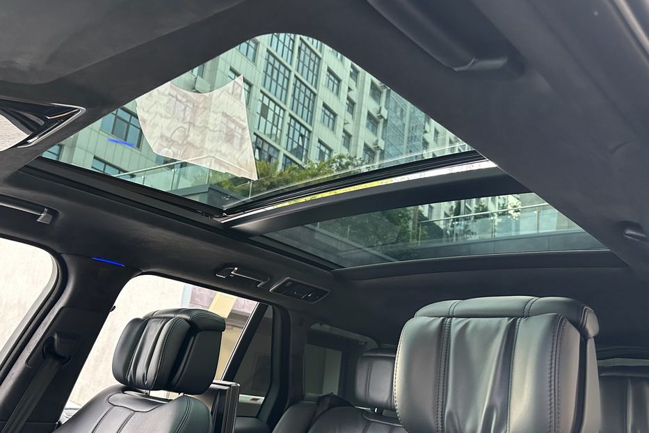 Продам Land Rover Range Rover AUTOBIOGRAPHY  2018 года в Киеве