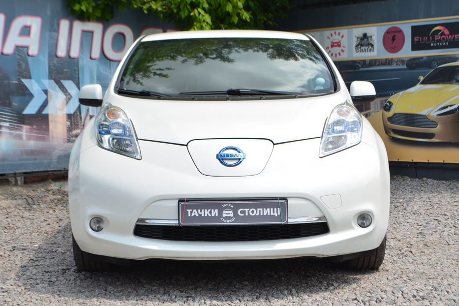 Продам Nissan Leaf 2013 года в Киеве