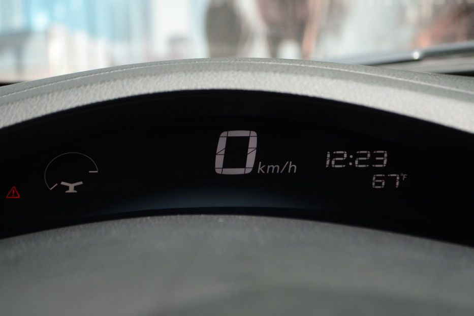 Продам Nissan Leaf 2013 года в Киеве