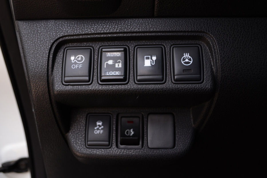 Продам Nissan Leaf 2013 года в Киеве