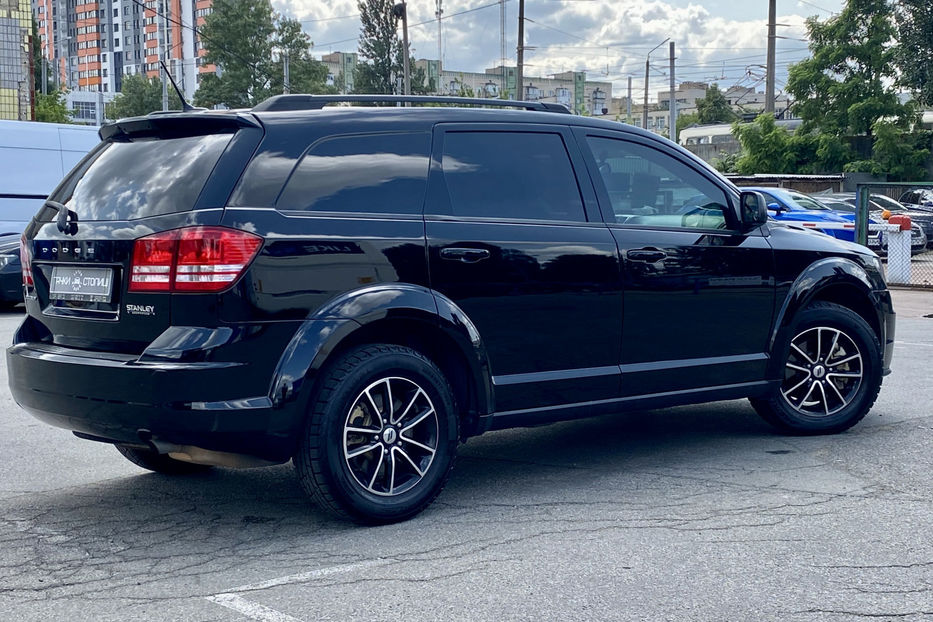 Продам Dodge Journey 2017 года в Киеве