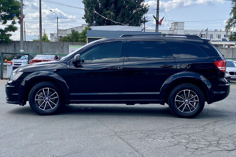 Продам Dodge Journey 2017 года в Киеве