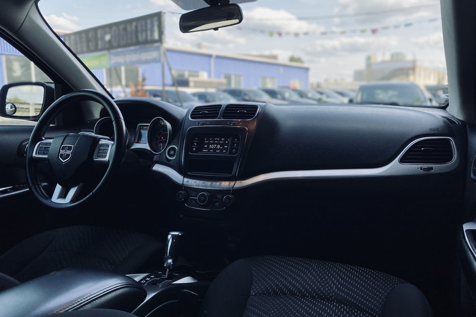 Продам Dodge Journey 2017 года в Киеве