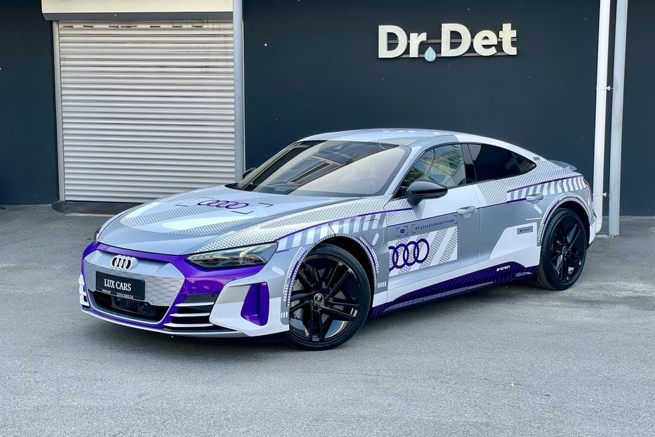 Продам Audi E-Tron GT RS  2024 года в Киеве