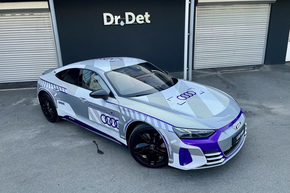 Продам Audi E-Tron GT RS  2024 года в Киеве