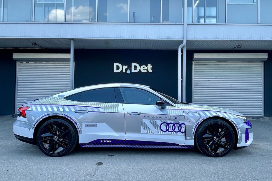Продам Audi E-Tron GT RS  2024 года в Киеве