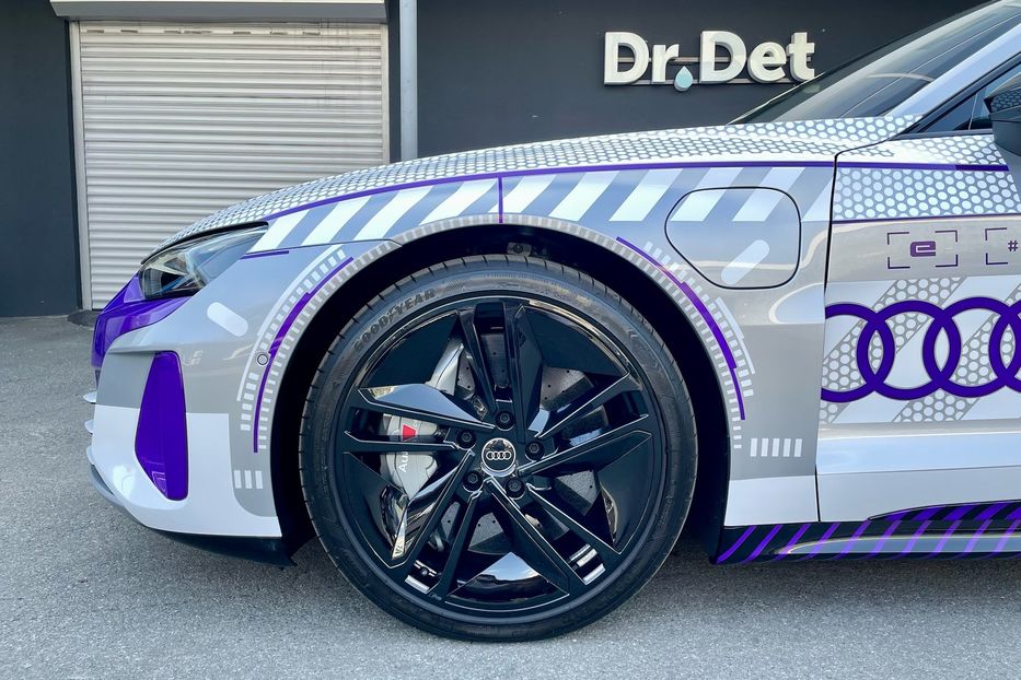 Продам Audi E-Tron GT RS  2024 года в Киеве