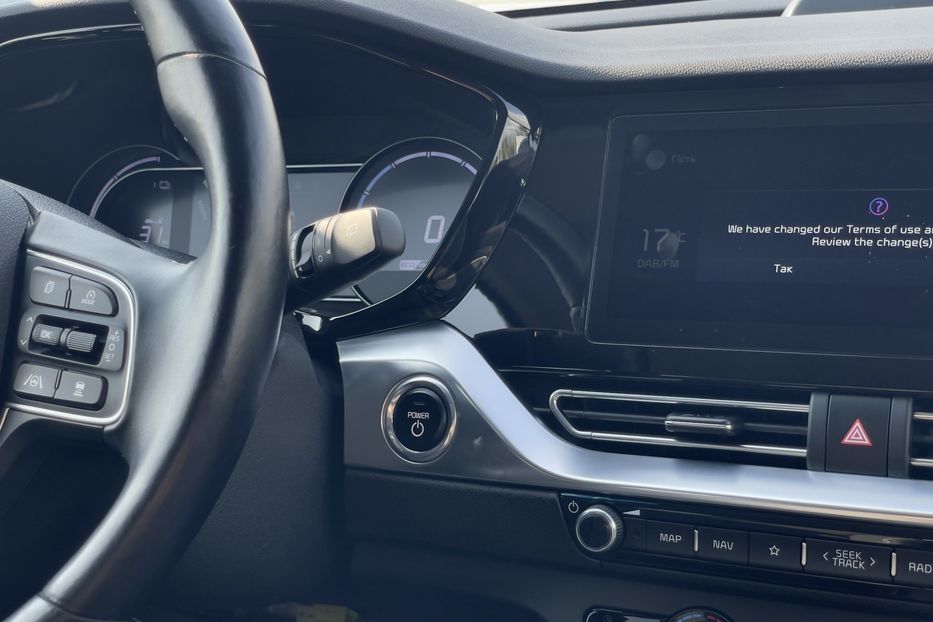 Продам Kia Niro 2021 года в Львове