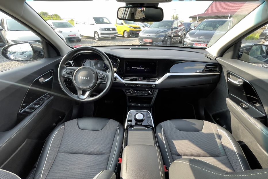 Продам Kia Niro 2021 года в Львове