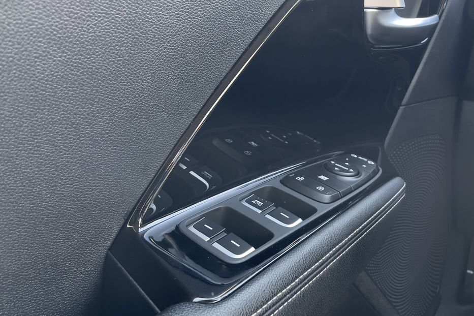Продам Kia Niro 2021 года в Львове