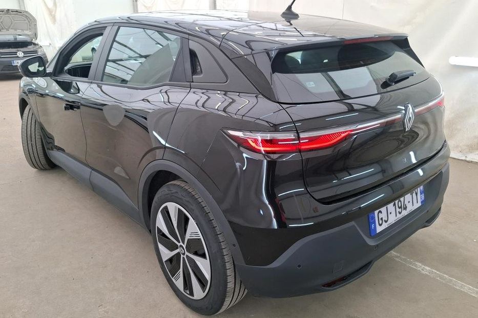 Продам Renault Megane E-tech 2022 года в Львове