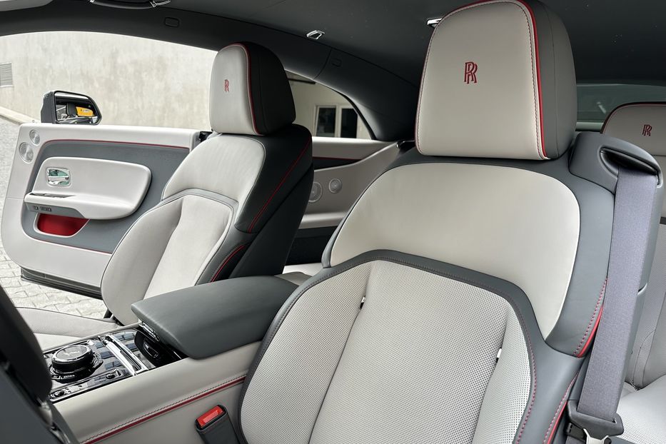 Продам Rolls-Royce Wraith Spectre 2024 года в Киеве