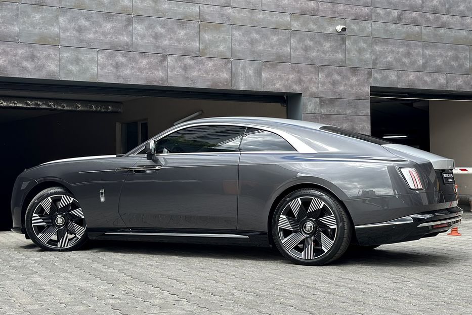 Продам Rolls-Royce Wraith Spectre 2024 года в Киеве