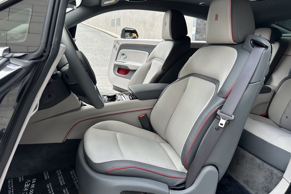 Продам Rolls-Royce Wraith Spectre 2024 года в Киеве