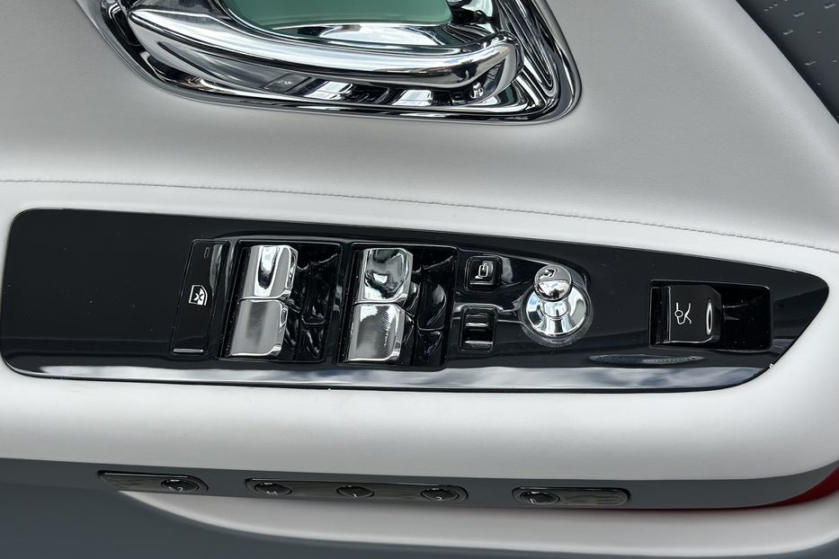 Продам Rolls-Royce Wraith Spectre 2024 года в Киеве