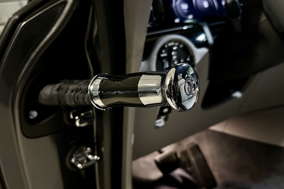 Продам Rolls-Royce Wraith Spectre 2024 года в Киеве