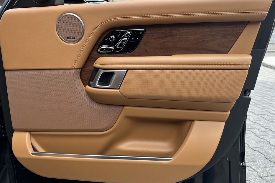 Продам Land Rover Range Rover SV Autobiography 5.0 SC 2021 года в Киеве