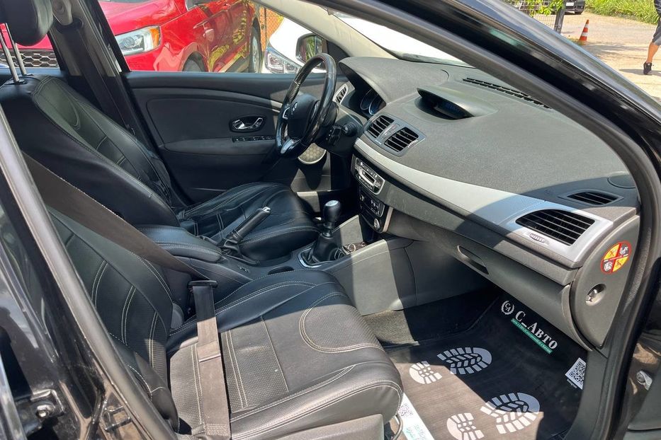 Продам Renault Megane 2012 года в Черновцах