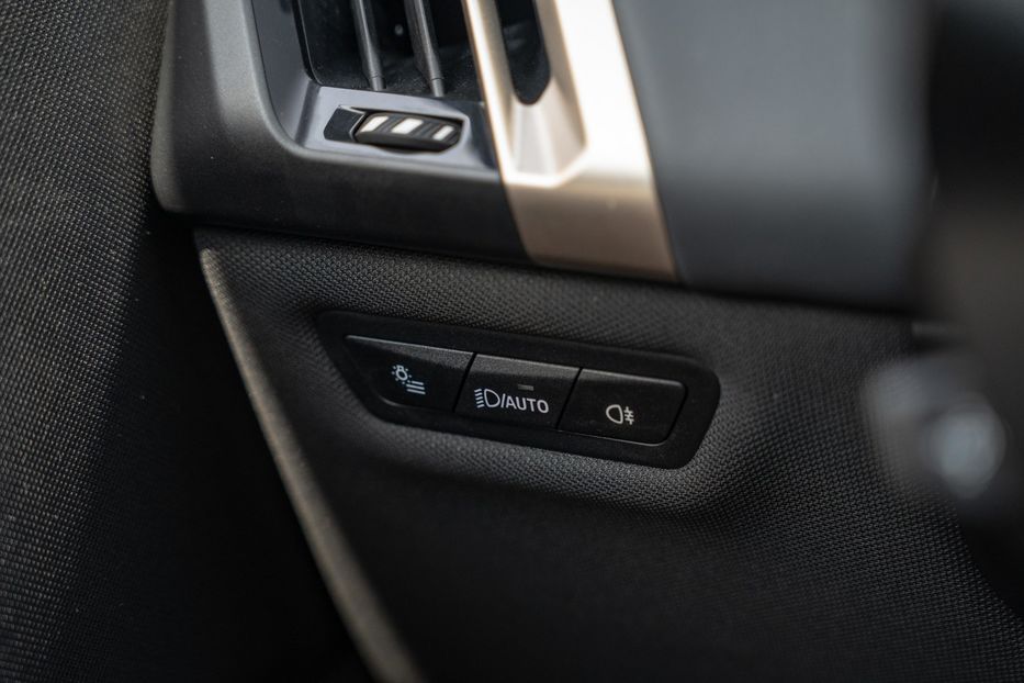 Продам BMW iX 40E xDrive 2022 года в Черновцах