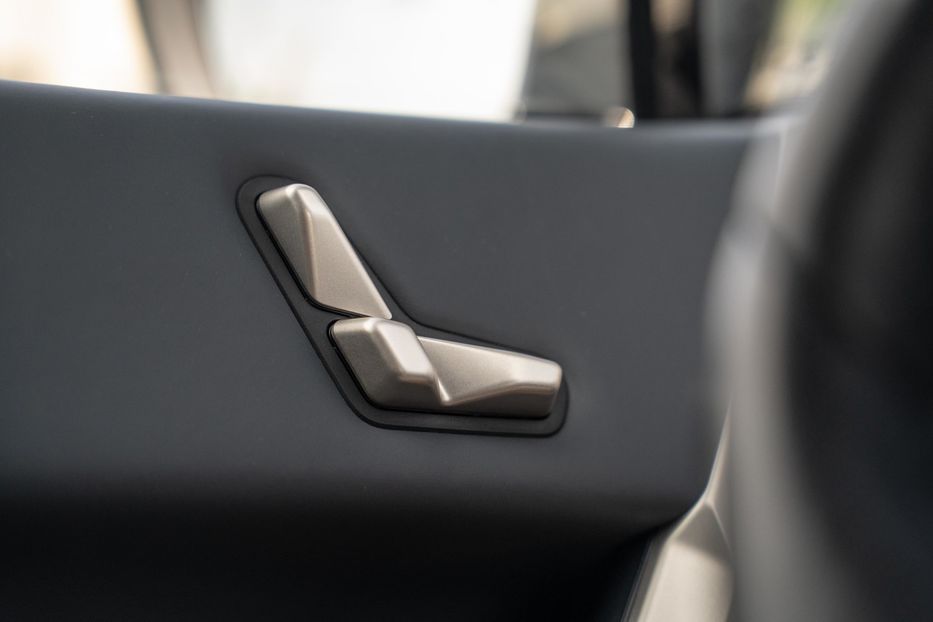 Продам BMW iX 40E xDrive 2022 года в Черновцах