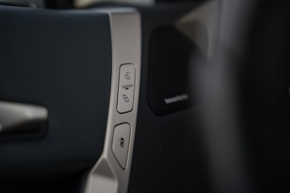 Продам BMW iX 40E xDrive 2022 года в Черновцах