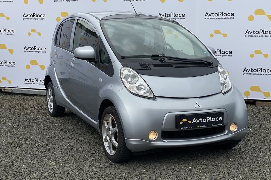 Продам Mitsubishi i-MiEV 2015 года в Луцке