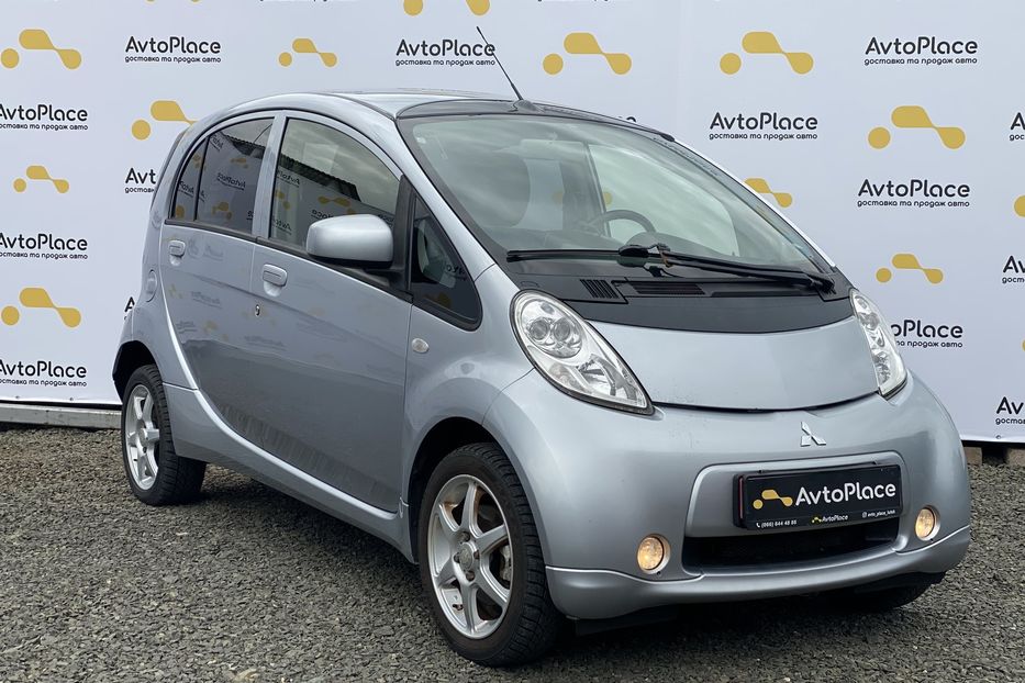 Продам Mitsubishi i-MiEV 2015 года в Луцке