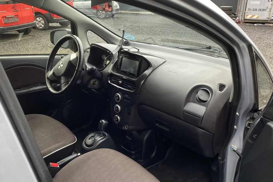 Продам Mitsubishi i-MiEV 2015 года в Луцке