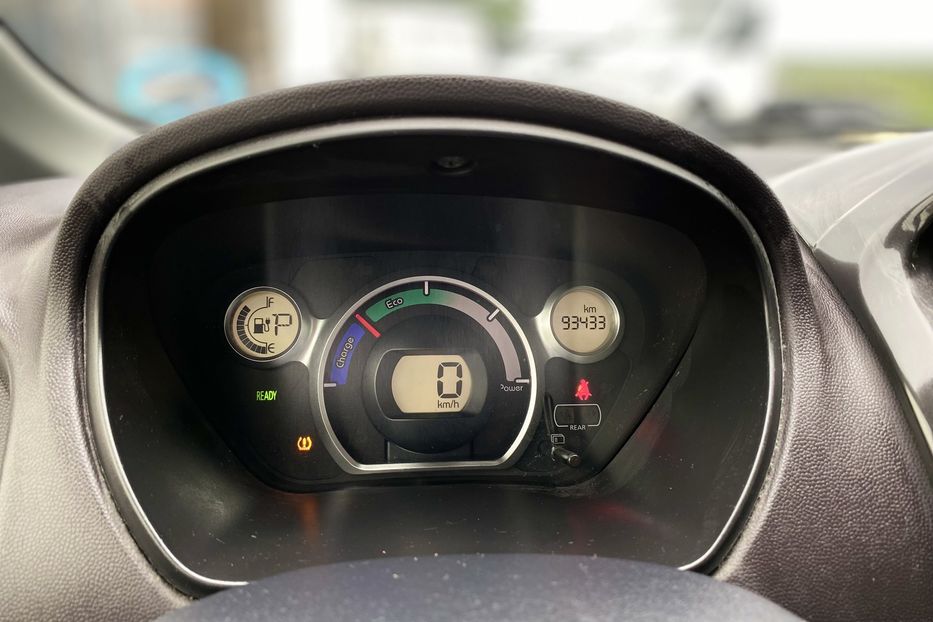 Продам Mitsubishi i-MiEV 2015 года в Луцке