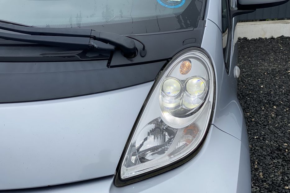 Продам Mitsubishi i-MiEV 2015 года в Луцке