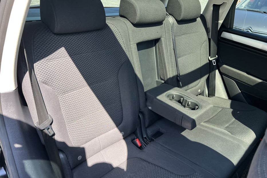 Продам Volkswagen Touareg 2016 года в г. Умань, Черкасская область