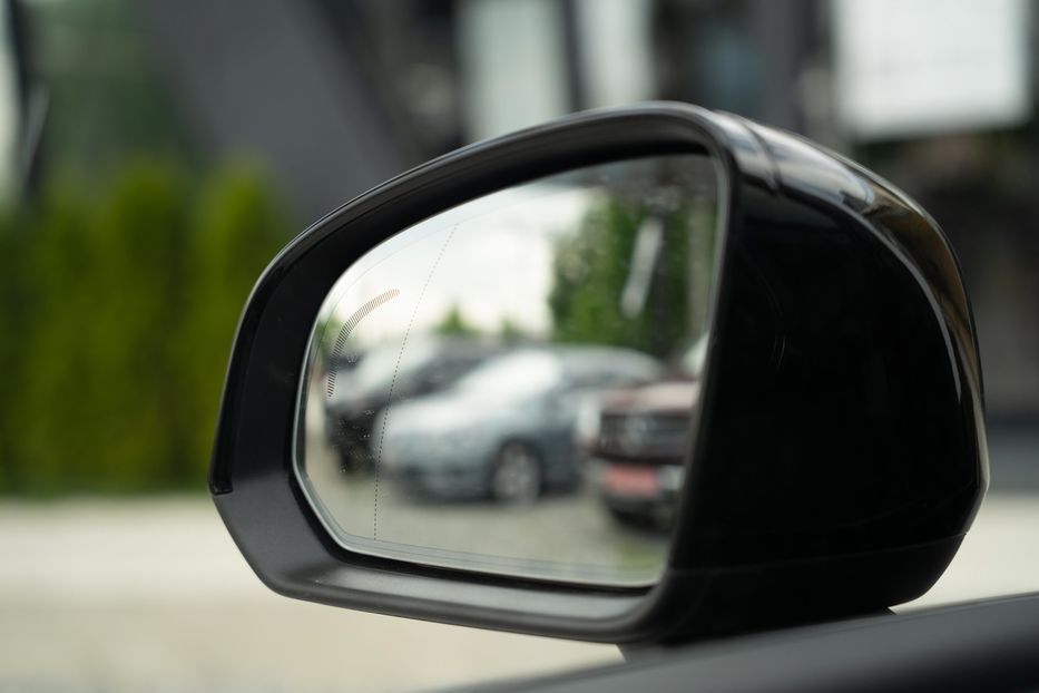 Продам Volvo A XC40 Recharge 2022 года в Черновцах