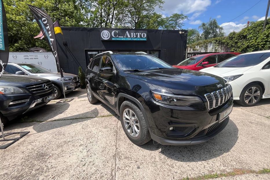 Продам Jeep Cherokee 2018 года в Черновцах