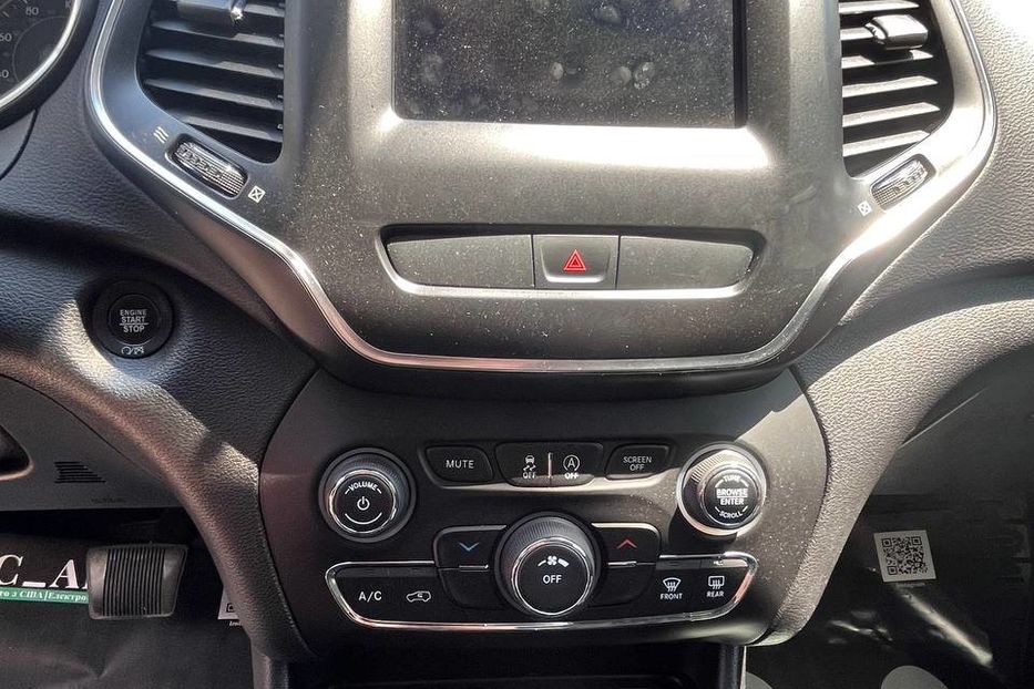 Продам Jeep Cherokee 2018 года в Черновцах